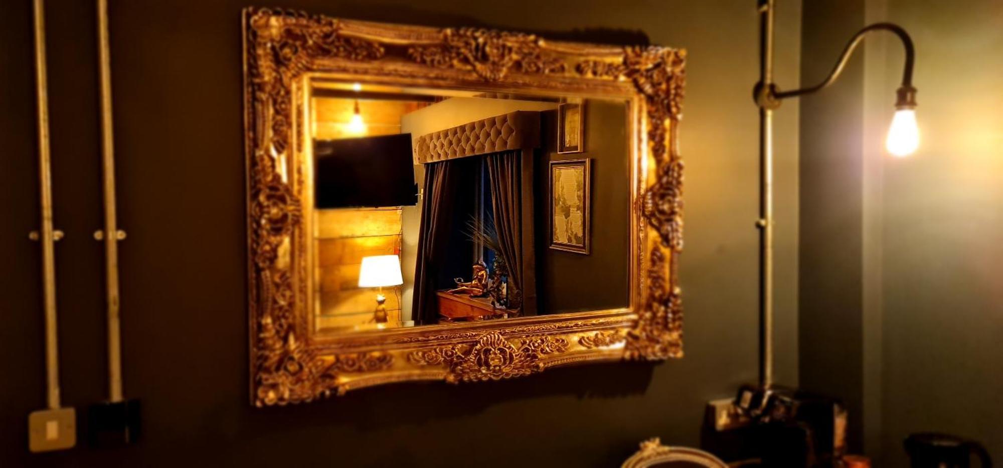 The Waterside Bar, Rooms & Restaurant Swinton  Ruang foto